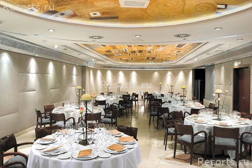 Claris Hotel 35